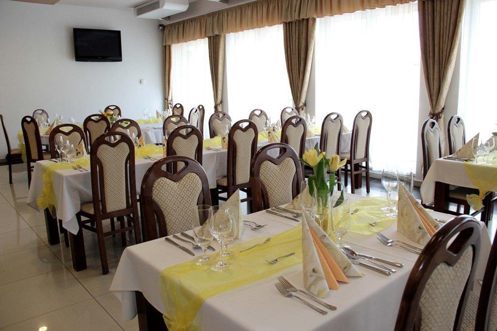 Hotel Auto Jas Nitra Exteriér fotografie