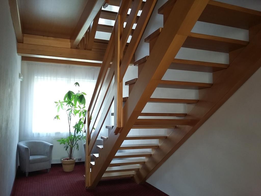 Hotel Auto Jas Nitra Exteriér fotografie